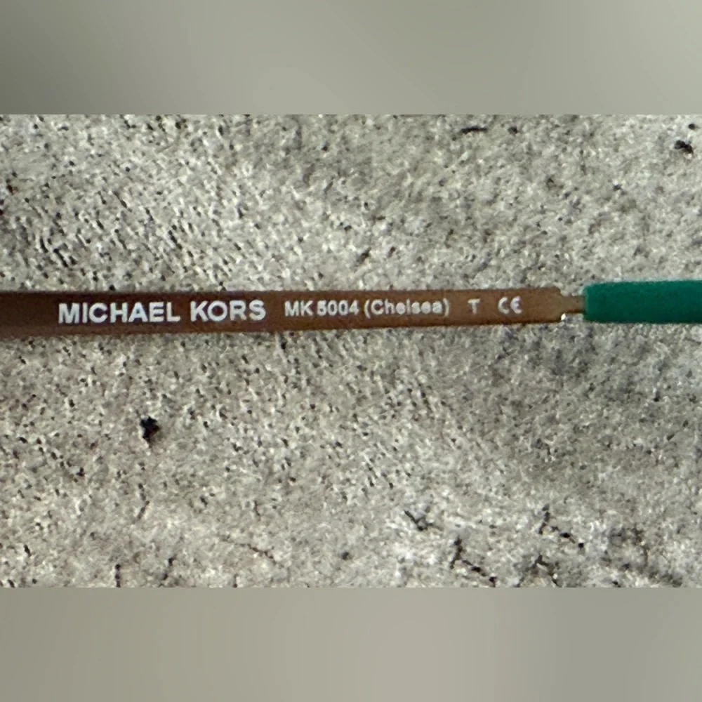MICHAEL KORS Chelsea MK5004 Gold Green Mirror Aviator Sunglasses OG 2015 Release